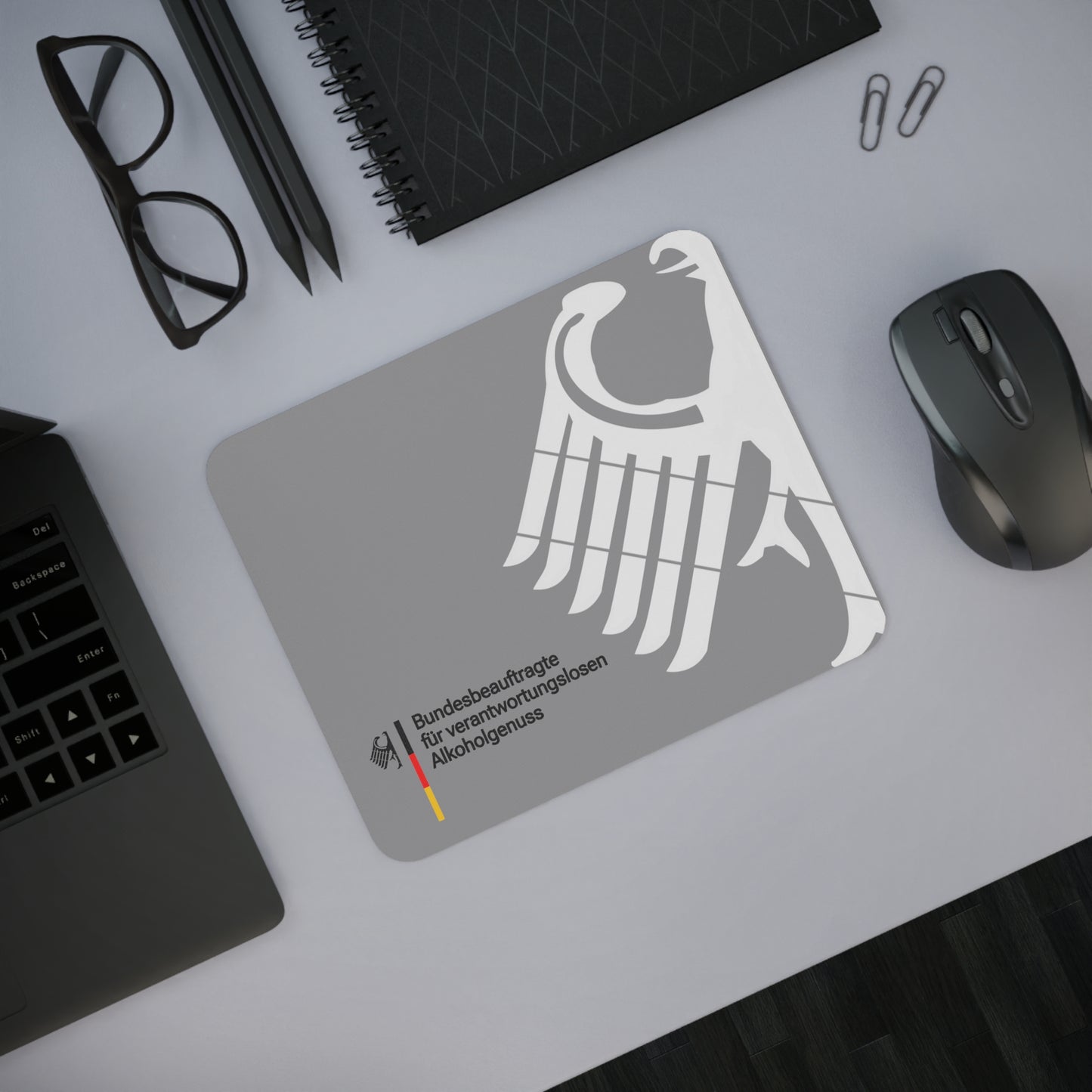 MOUSEPAD Bundesbeauftragte für verantwortungslosen Alkoholgenuss by hauptstadt.memes