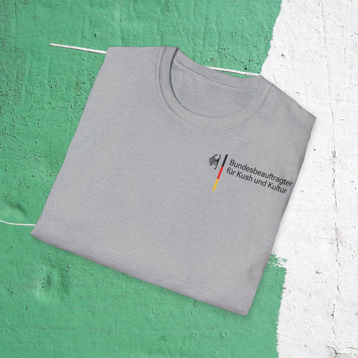 Bundesbeauftragter für Kush und Kultur Premium-Shirt by hauptstadt.memes