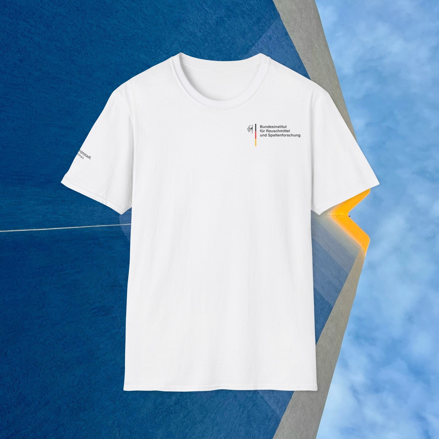 Bundesinstitut für Rauschmittel und Spaltenforschung Premium-Shirt by hauptstadt.memes