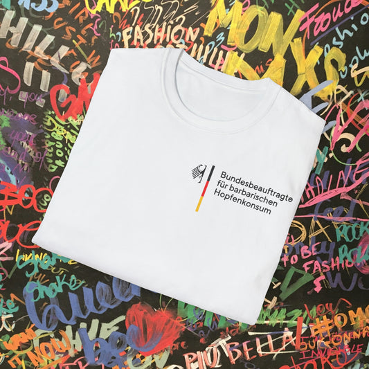 HOPFEN Bundesbeauftragte Premium-Shirt by hauptstadt.memes