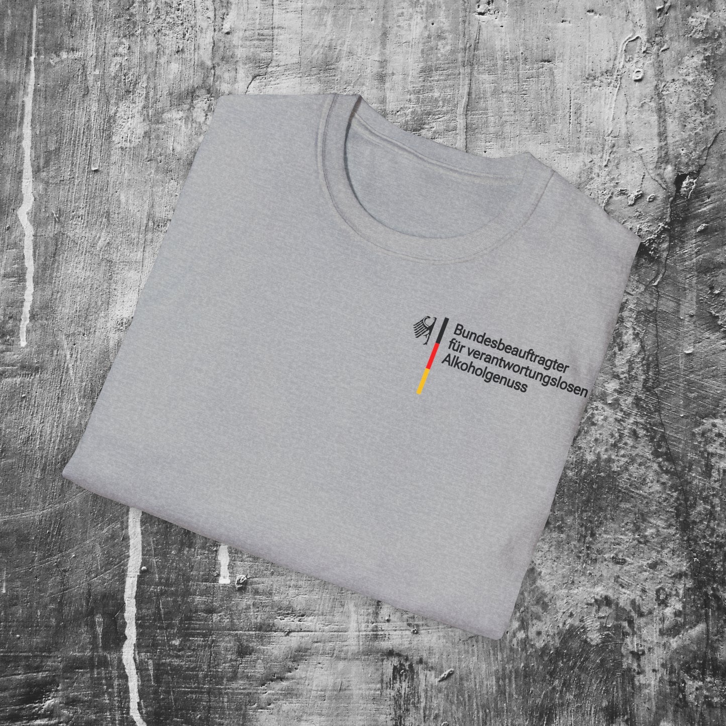 Bundesbeauftragter  für verantwortungslosen Alkoholgenuss Premium-Shirt by hauptstadt.memes