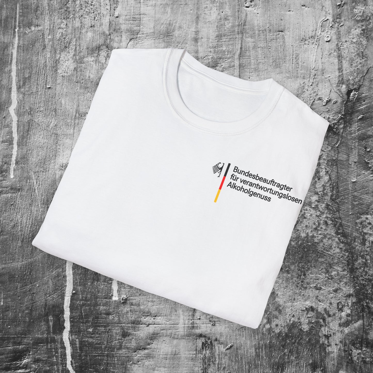 Bundesbeauftragter  für verantwortungslosen Alkoholgenuss Premium-Shirt by hauptstadt.memes