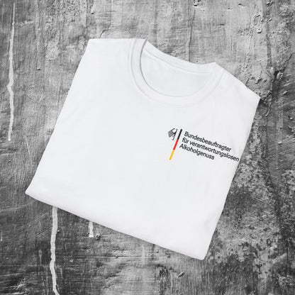 Bundesbeauftragter  für verantwortungslosen Alkoholgenuss Premium-Shirt by hauptstadt.memes